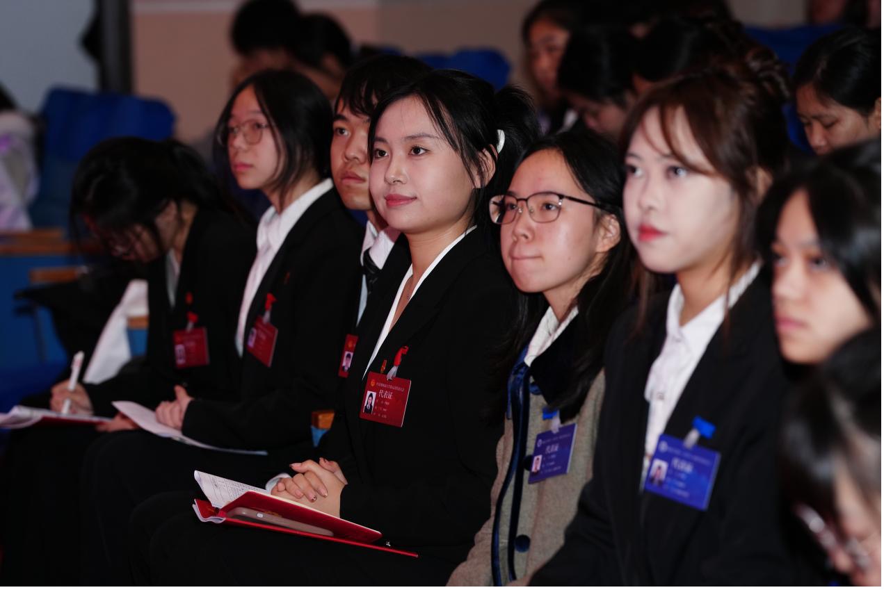 文件名称:图片 4.jpg