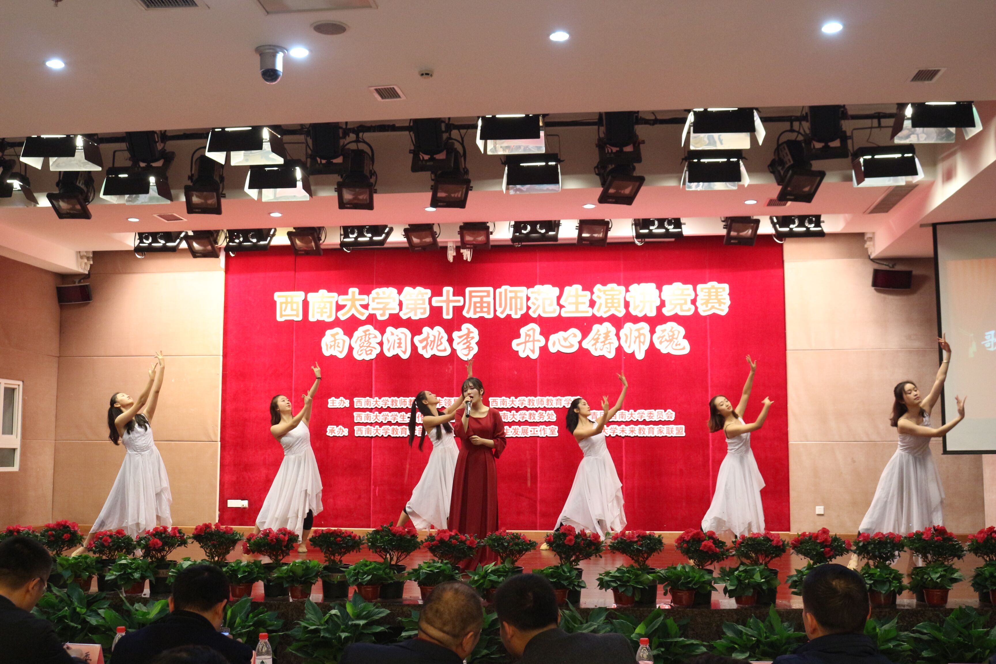 QQ图片20181112230041.jpg